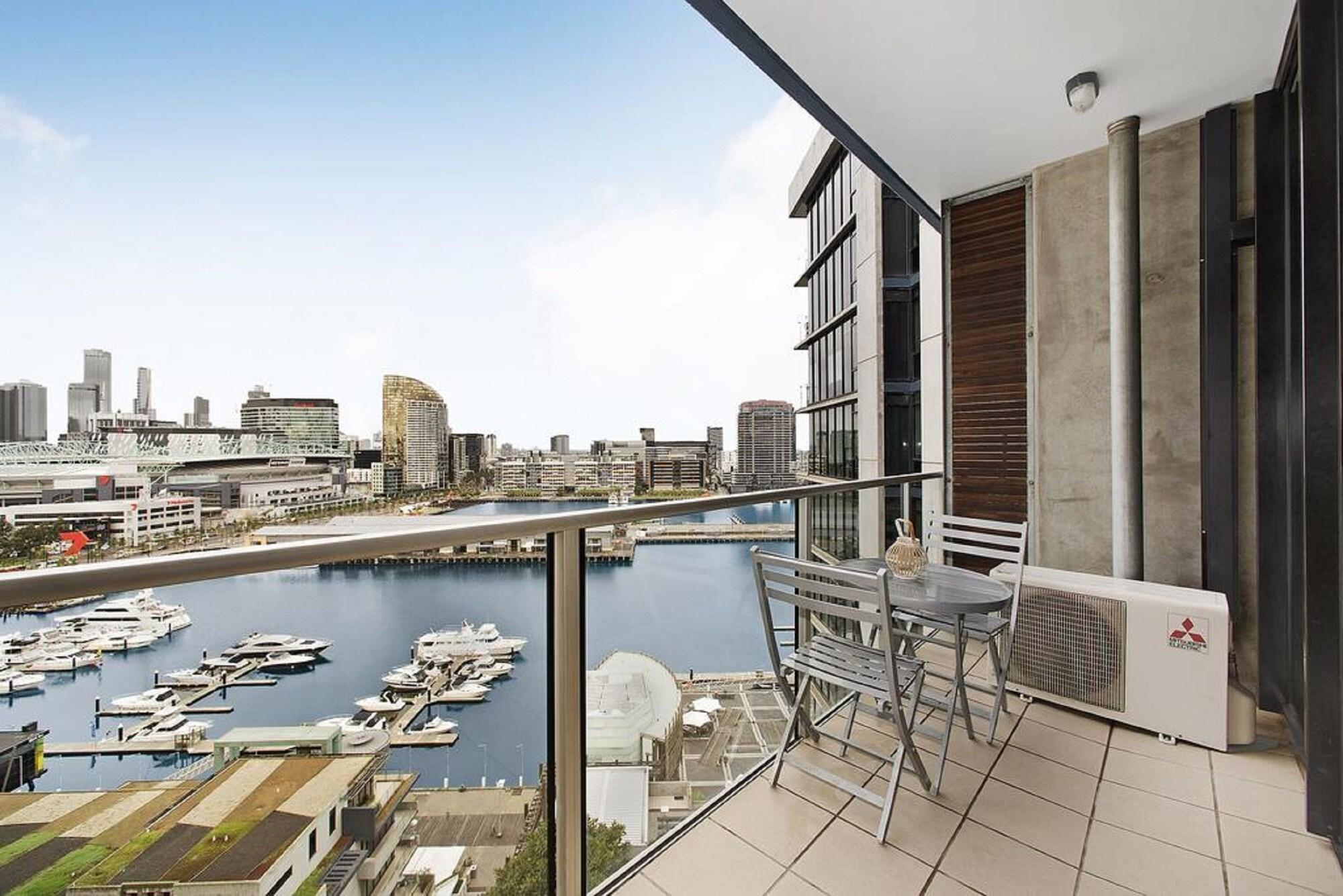 Aparthotel Docklands Private Collection - Newquay Melbourne City Exterior foto